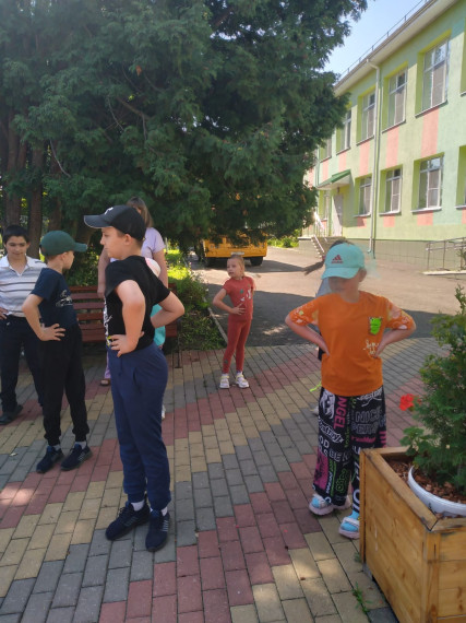 Летний отдых продолжается.