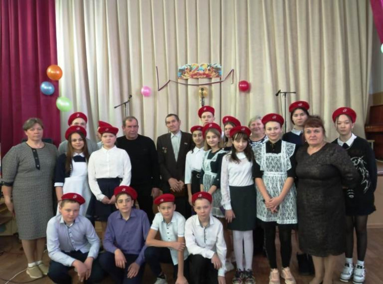 День защитника Отечества.